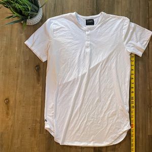 Cuts Henley white shirt short sleeve large